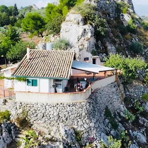  Casa vacanze Tenuta La Puntara
